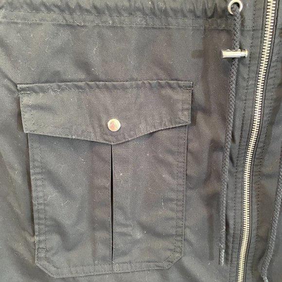 SOLD Howard Hanna Hooded Black Sleeveless Vest NWOT - Picture 7 of 9